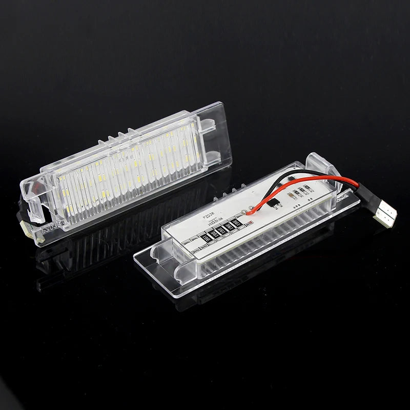 Luz Led blanca para placa de matrícula, 2 uds., para Fiat Grande Punto Evo Van Pratico Brava Bravo Cinquecento Croma Doblo Linea Marea