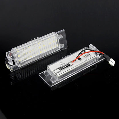 Luz Led blanca para placa de matrícula, 2 uds., para Fiat Grande Punto Evo Van Pratico Brava Bravo Cinquecento Croma Doblo Linea Marea